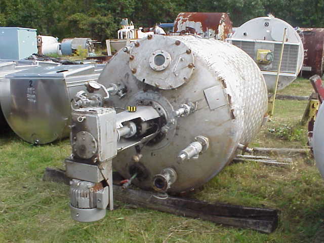 750 Gallon 316 Stainless Steel Reactor, built by AlloyFab. Rated 50 PSI Internal and 150 PSI jacket. Has dimple jacket on straight side only. Jacket on bottom head is not functional.  Sold as is. With Chemineer model 1HTN-3, 3 HP, 230/460 volt, 1745 rpm motor, top mounted mixer. 3