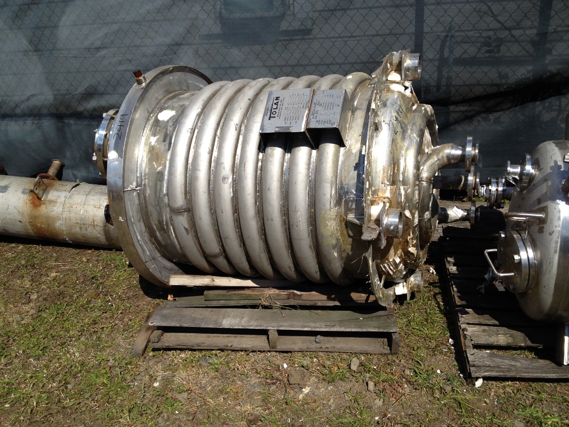Used 200 Gal vertical, jacketed, 316L Stainless Steel Reactor body by TOLAN. S/N: 8125.  36
