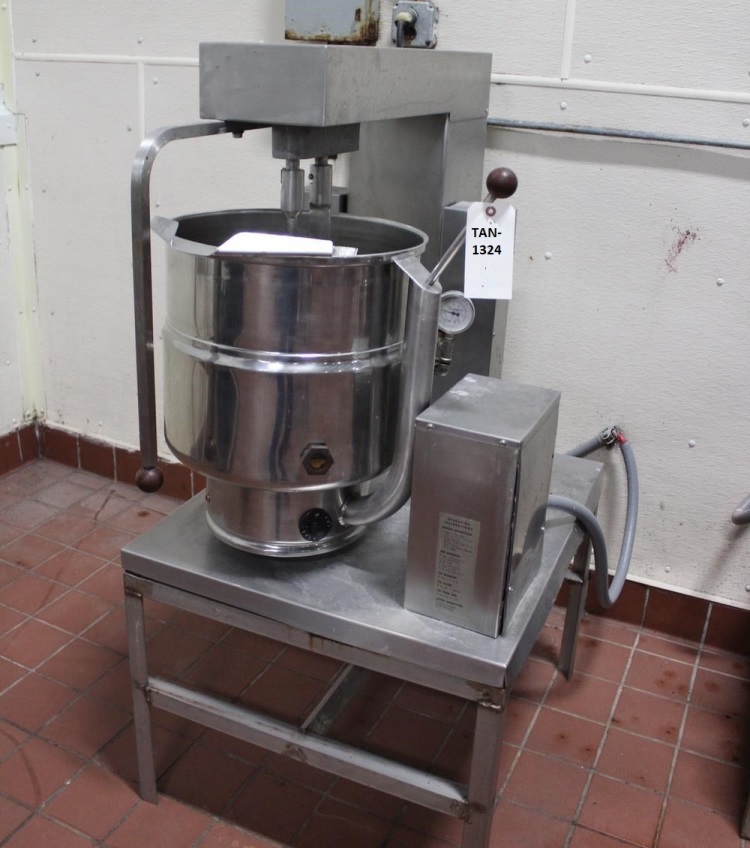 ***SOLD*** used Groen 40 Qt. Table Top Tilting Double Motion Jacketed Kettle with scraped surface mixer and tree. Electric Heat. Model TDB/7-40. S/N 65231.  Last used in sanitary food plant. 