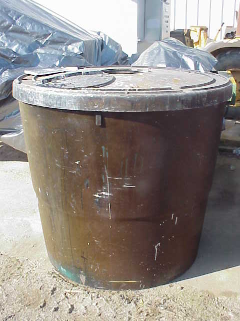 360 Gallon Poly Storage tank/Tote. 2