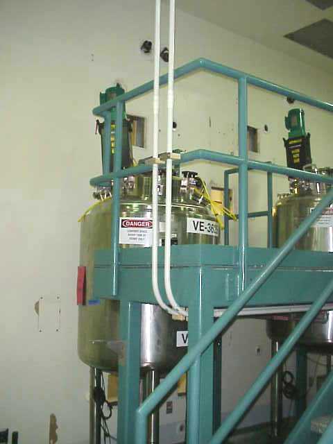 150 Gallon Feldmeier (500 Liter working volume. 730 Liter total volume) Sanitary reactor vessel. Unit is insulated. Has Lightnin agitator (mixer needs to be repaired or replaced, it has a cracked housing). Openings: Top: (2) 4