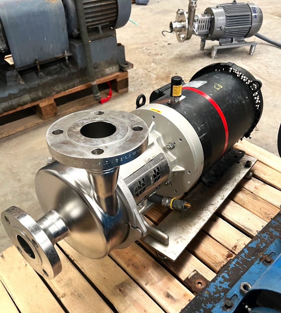 GEA Hilge Stainless Steel Centrifugal Pump size 2.5 x 2.5. Powered by 15 HP Motor. Pump Type: GEA Hilge HYGIA Adapta ADY 65/65/-/-. Tag No. PU1430. Previously used in sanitary food and beverage plant.