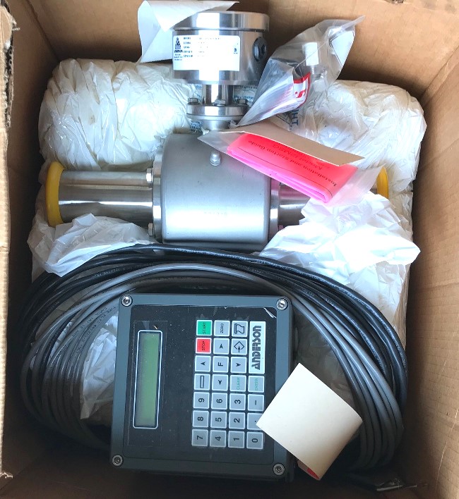 ***SOLD*** UNUSED ANDERSON IZMSG INTEGRAL ELECTROMAGNETIC FLOWMETER IZMSG050D10010 FLOW METER with cable and remote mounted signal converter.