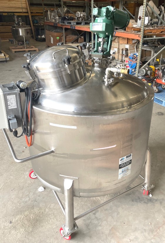 used 600 Liter (158 Gallon) Allegheny Bradford Sanitary Stainless Steel Jacketed Reactor. Rated 30/Full Vacuum @ 302 Deg.F. internal.  Jacket rated 100 PSI @ 302 Deg.F.  Has Lightnin model XLGSS Mixer, 1/3 HP, 230/460 volt. Has Baldor, variable speed controller.  Approx. 1.5