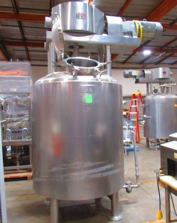 ***SOLD*** used 400 Gallon LEE Jacketed Mix Kettle with Counter Rotating Sweep Mixer with scraper blades. Model 400D9MS.  316 Stainless Steel. Internal Pressure rating 50 PSI @ 300 Deg.F..  Jacket rated 100 PSI @ 338 Deg.F.. NB# 12891. 10'6