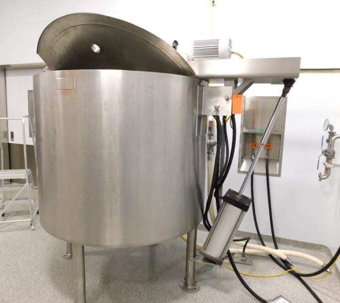 400 Gallon LEE Sanitary Jacketed Double Motion Mix Kettle with scrape agitation. Model # 400D9MT. Dish Bottom.  Double motion agitation. Stainless Steel. Jacket rated 90 PSI @ 332 Deg.F. MDMT -20 Deg.F.. Double Hinged Lid.  Lift out agitation with Actuated Agitator assist. No scrapper blades included. Unit tested and ready to go.  Last used in Sanitary Pharmaceutical application.