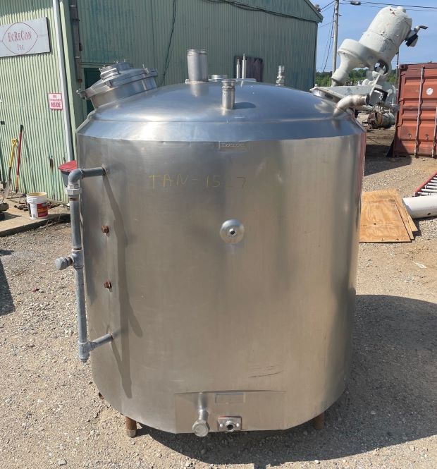 700 Gallon Jacketed Mix Tank/Processor. Built by Mojonnier Model 700.  Top mounted mixer. Slope bottom to 1.5
