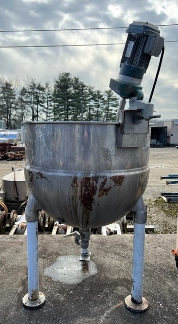 ***SOLD*** used 150 Gallon Groen Jacketed Mix Kettle. Jacket rated 45 PSI.  Mixer driven by Sew Motor, 2 HP, 230/460 volt. Height from floor to top lip is 60