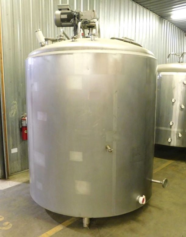 1000 Gallon Cherry Burrell Jacketed Stainless Mix Tank/Processor/Pasteurizer/Kettle. Equipped with Top mount agitator driven by a 1.6/3 HP, 860/1740 rpm 460 volt motor into gearbox with 42.93 ratio for 20/40 RPM output speed.  S/N: E-130-88. Jacket Rated 100 PSI @ 300 Deg.F.. National Board # 3010. 6' ID x 6' T/T.  3