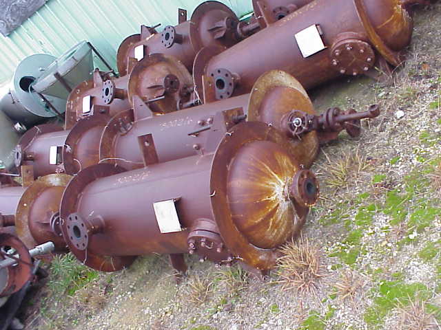 Qty (3) Each:  100 Gallon Vertical Carbon Steel vessels rated 100PSI/Full Vacuum. Thickness: Shell .25