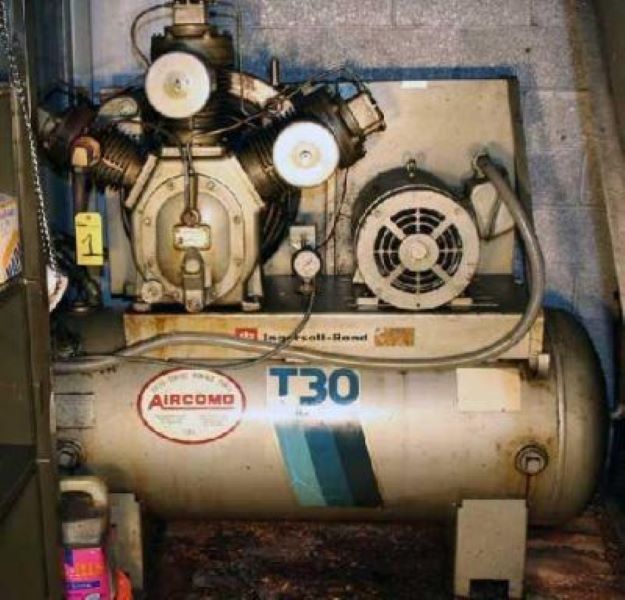 USED INGERSOL RAND MODEL T-30 APPROXIMATELY 20HP TWO STAGE THREE HEAD DESIGN RECIPROCATING AIR COMPRESSOR.  FEATURES TWO LOW PRESSURE HEADS WITH 5-1/2