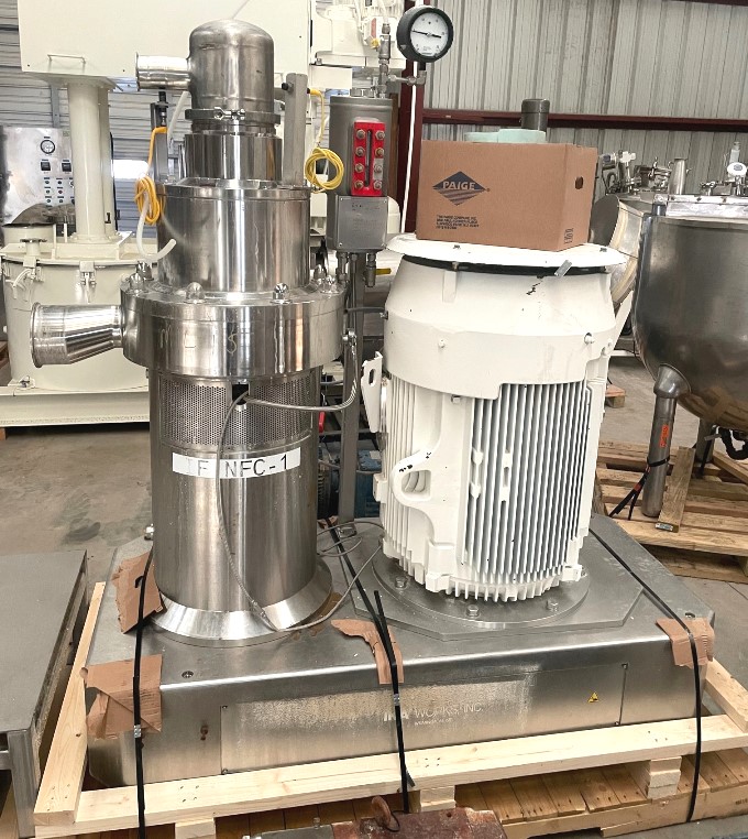 IKA Works Model MHD2000/50 Continuous In Line High Shear Mixing-Homogenizing-Milling-Dispersing system for Powder/solids and Liquid (Inline Powder Inducting, Wetting and Dispersing). Sanitary construction. This Model is rated at 175 GPM or 40,000 L/Hr. with Solids of 25,000 Lbs./Hr.. 125 HP Motor. Solids Inlet 8