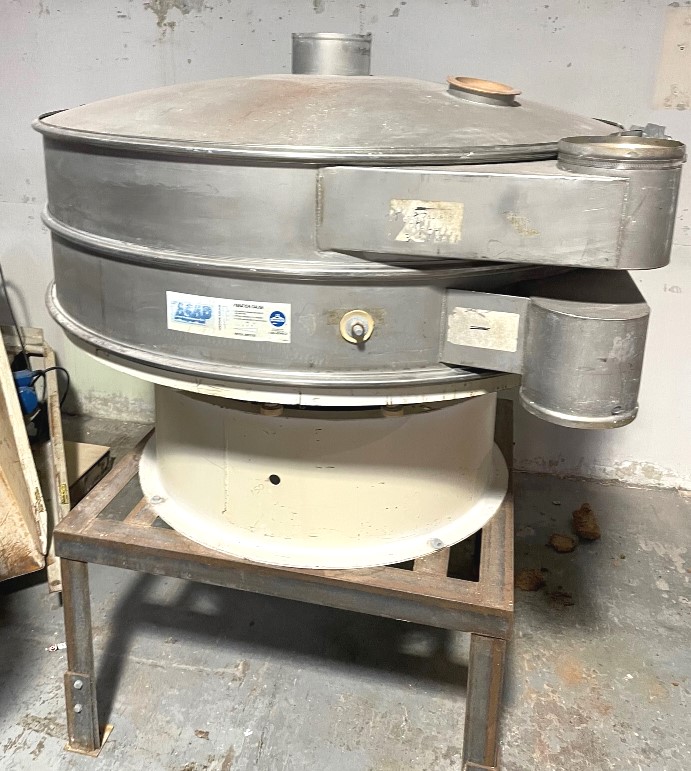 used 60 Inch SWECO model XS60S88 Screener. Stainless Steel, single deck with Dome cover. Missing clamp for lid.  New bottom weight assembly installed. Driven by 2.5 HP, 1160 rpm, 460 volt motor. 60